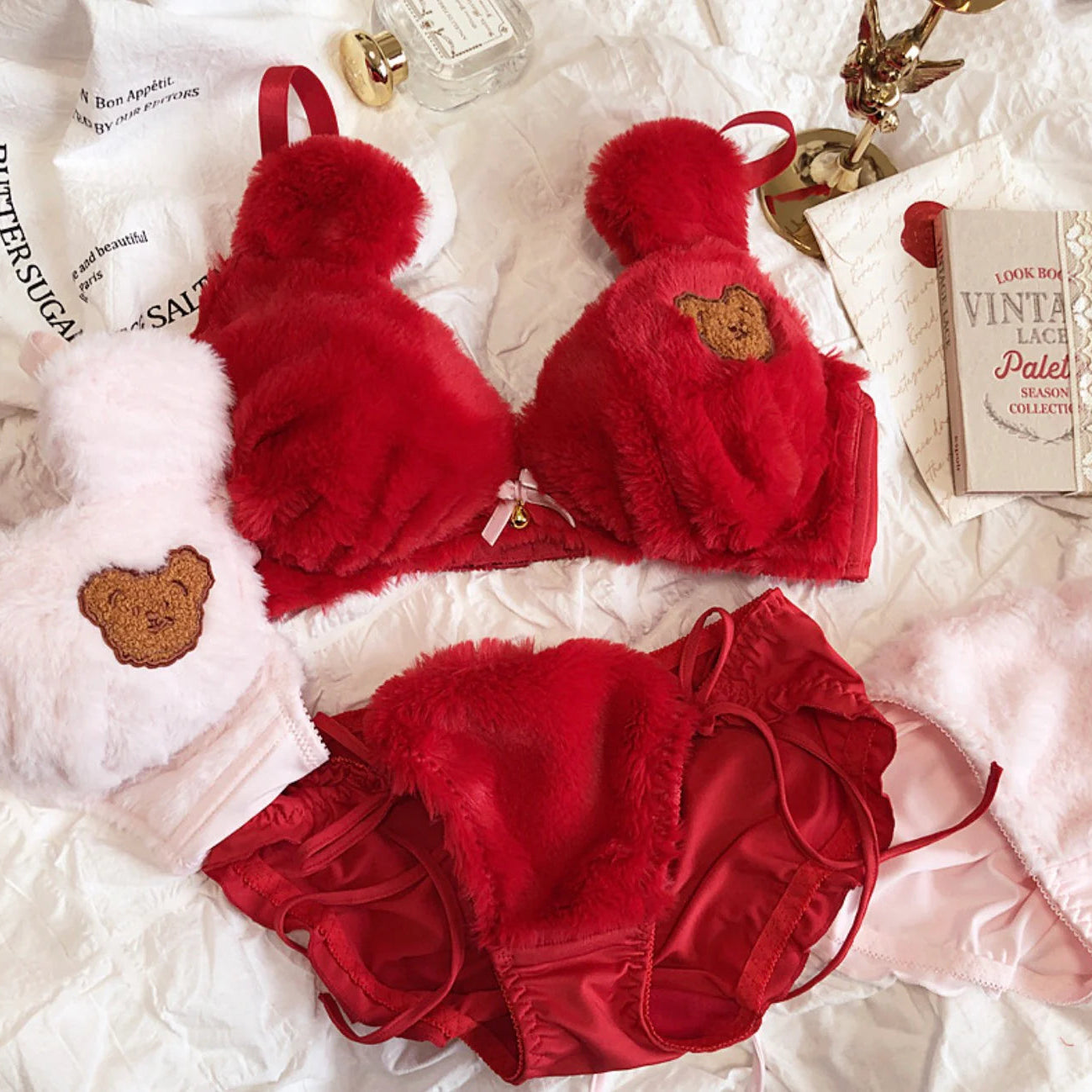 Avelia™ Full Plushie Set 🧸